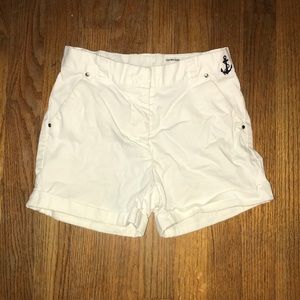 Adorable White Shorts with Anchor